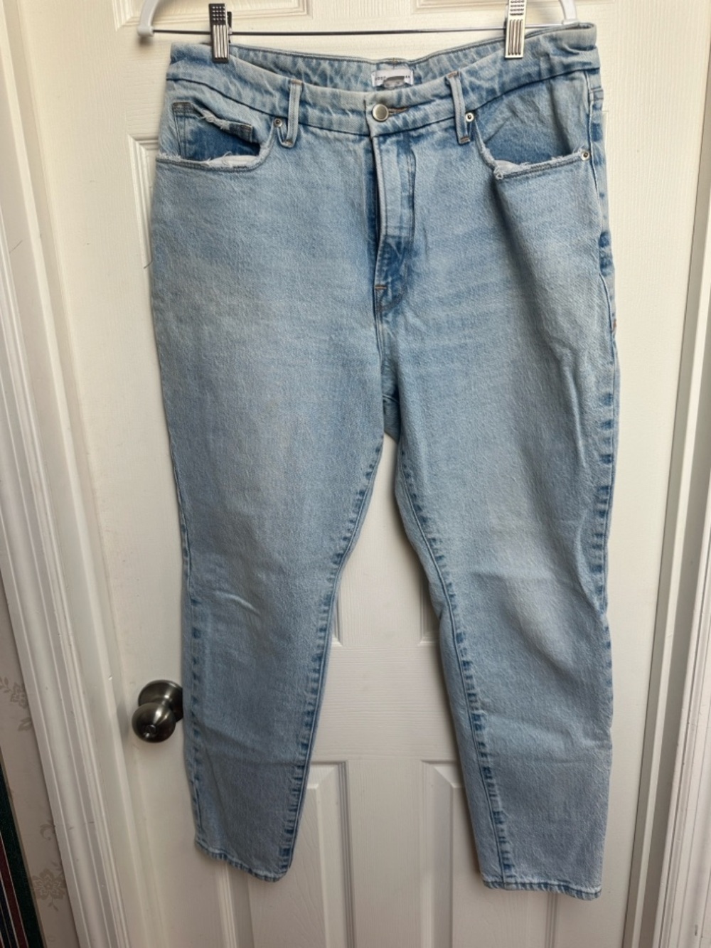 Good American Light Blue Boyfriend Jeans